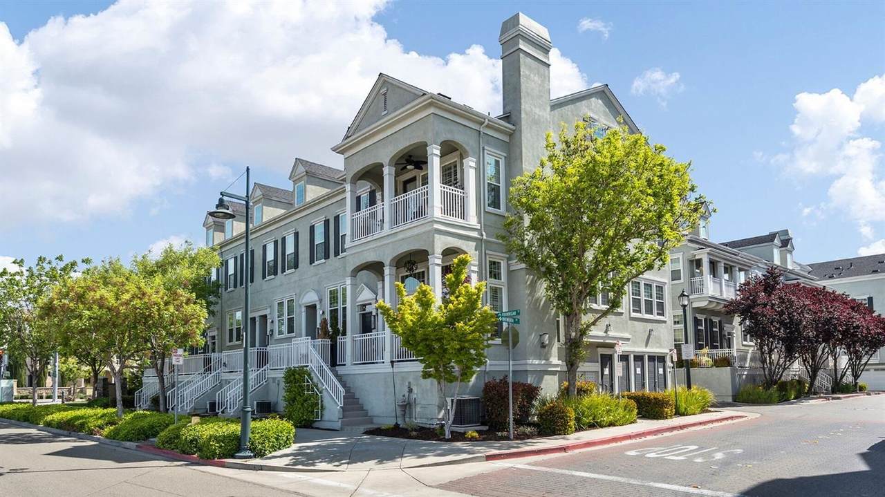 4585 Brannigan - Photo 1