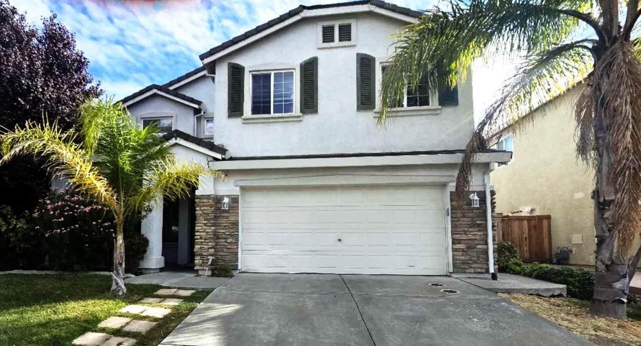 3512 Elkart Way - Photo 1