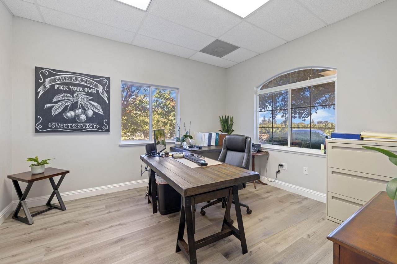 https://bt-photos.global.ssl.fastly.net/sacramento/1280_boomver_1_560758381-2.jpg
