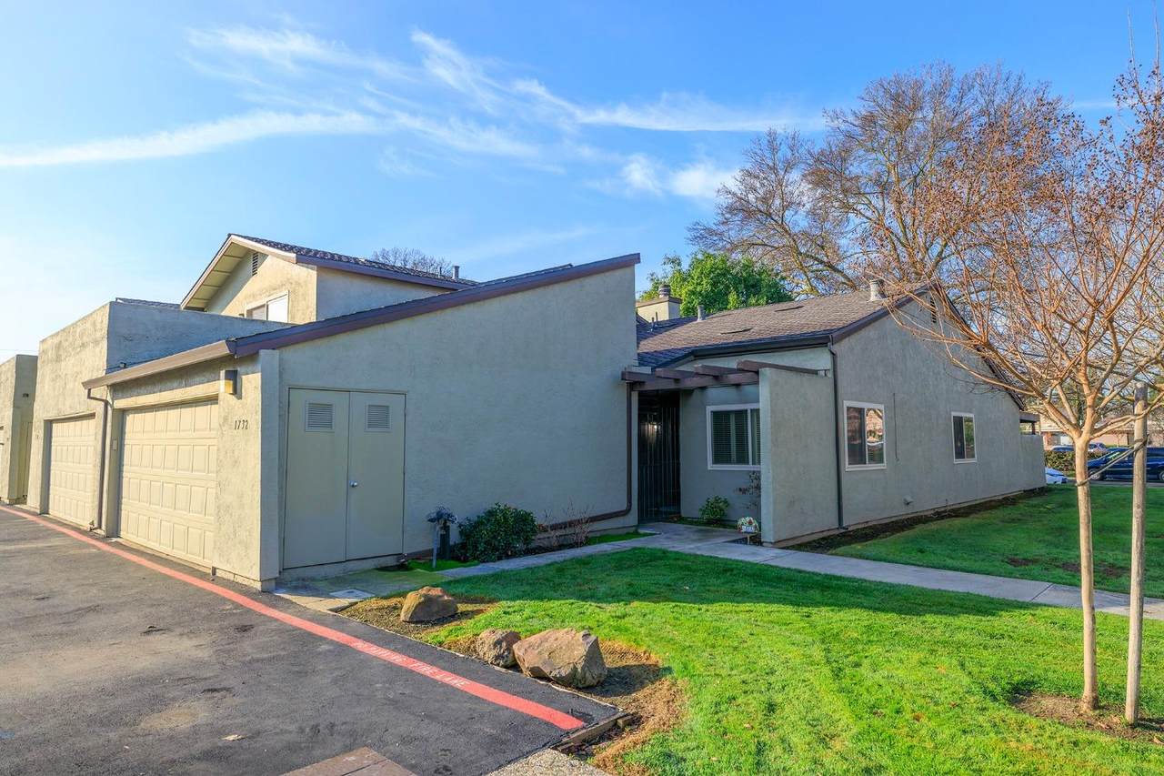 1732 Plaza De San Joaquin - Photo 1