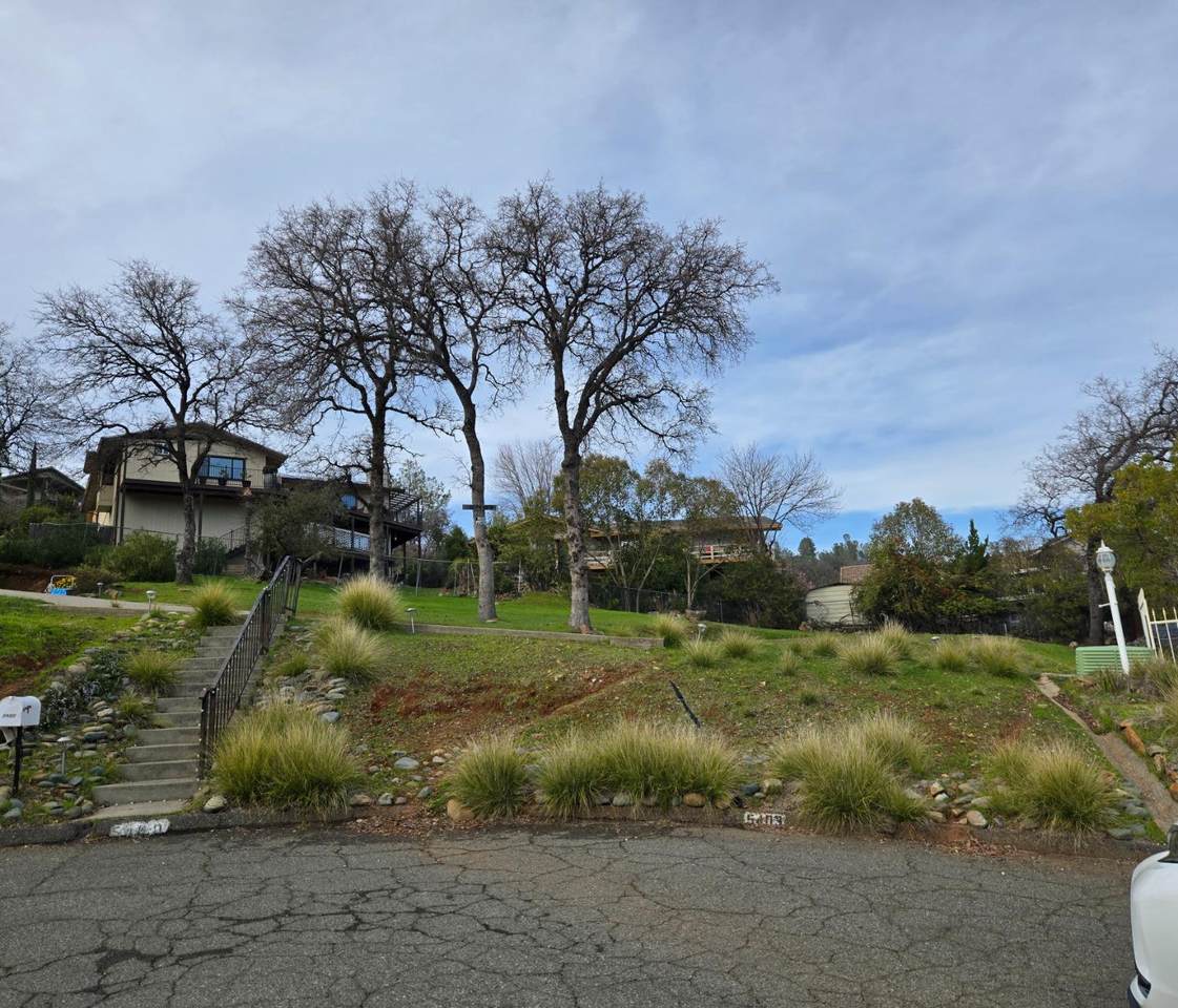 5403 Sugarloaf Court - Photo 1