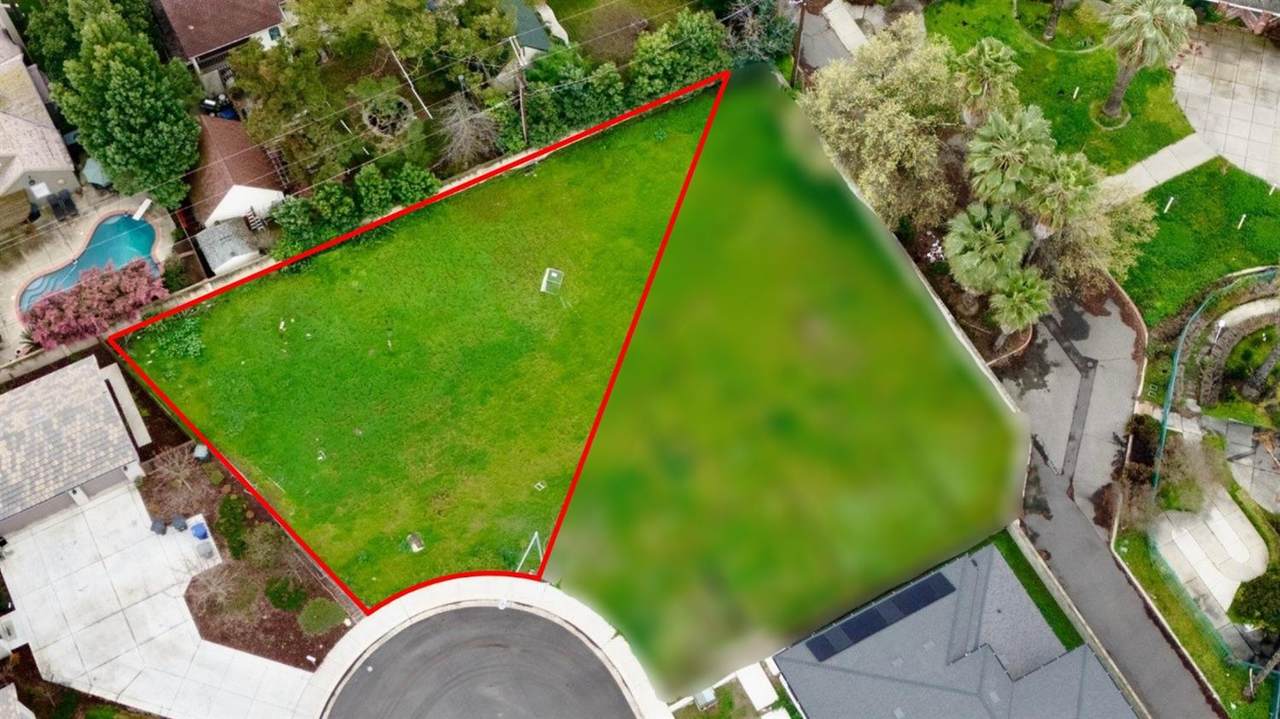 805 Hintze Landing Court - Photo 1