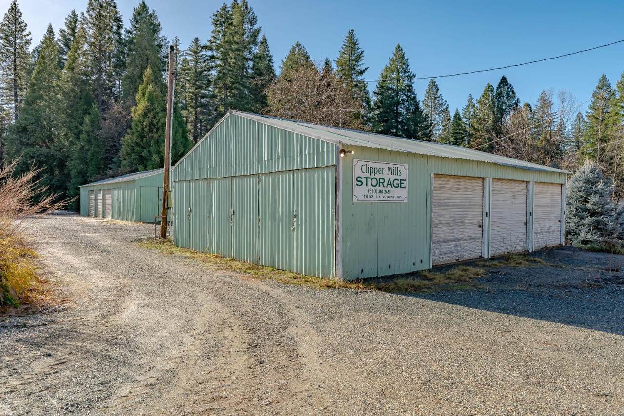 11852 La Porte Road - Photo 1