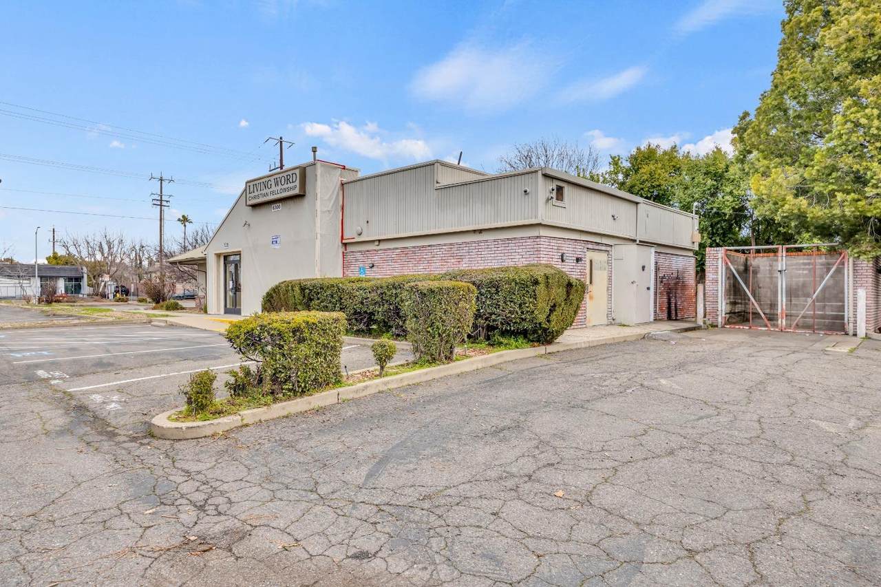 6300 Greenback Lane - Photo 1