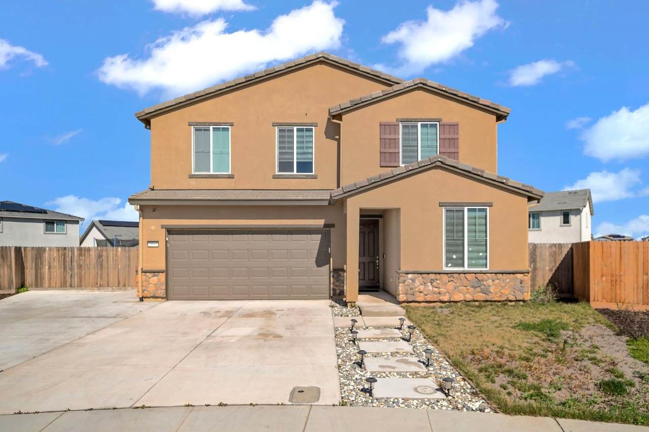 2883 Pixley Court - Photo 1