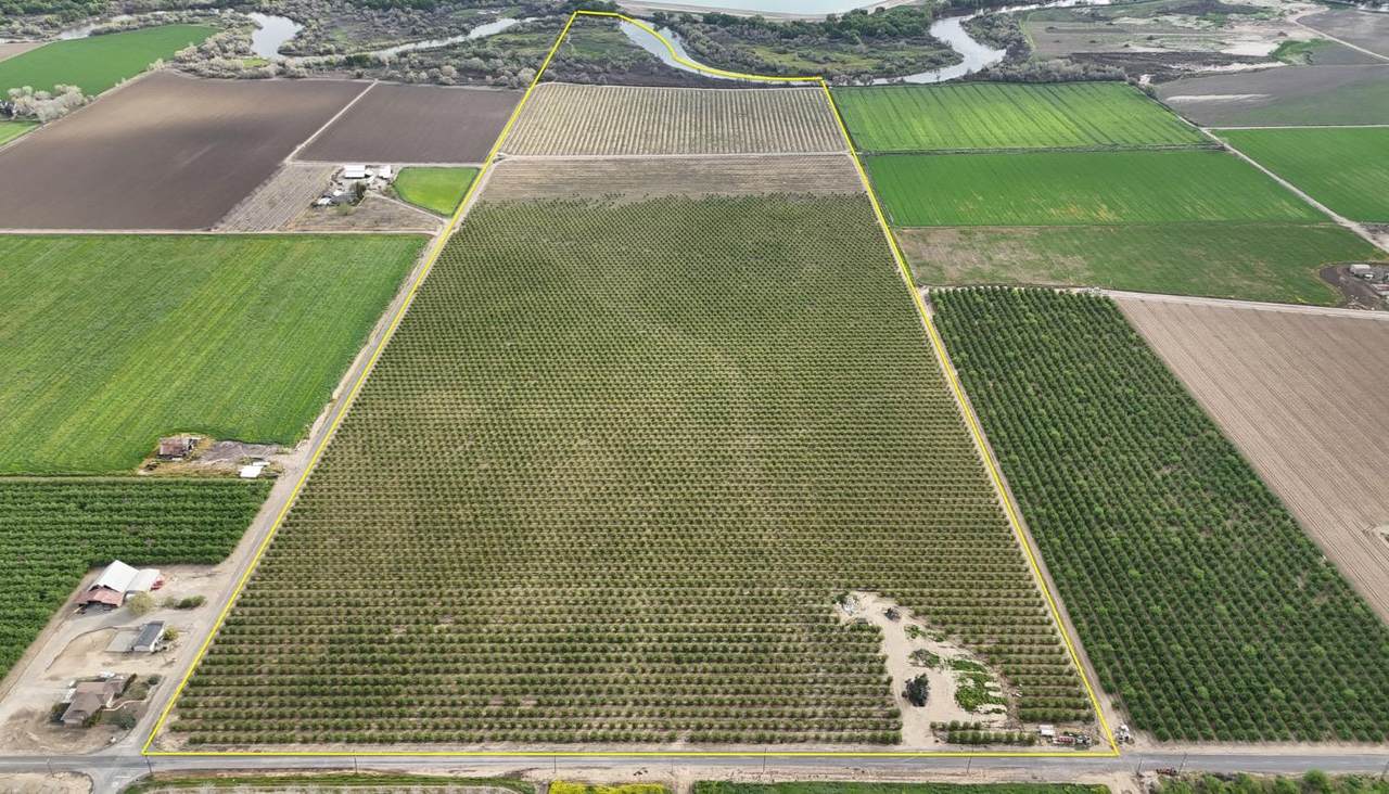 12742 Elm Avenue - Photo 1