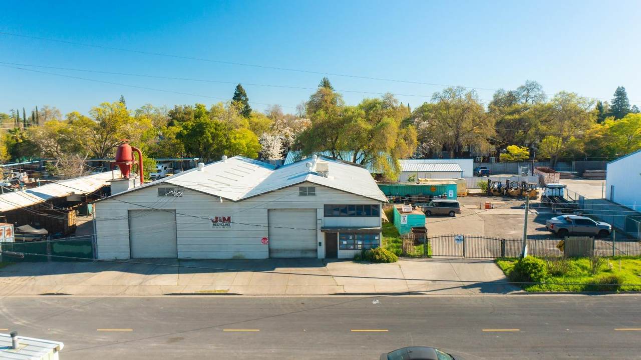 2205 Rice Avenue - Photo 1