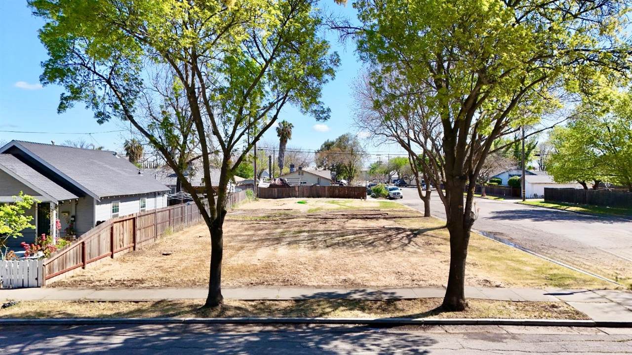 331 D Street - Photo 1