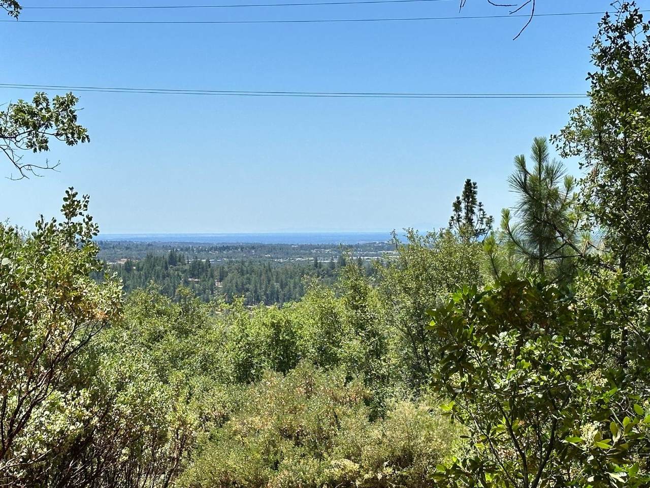 404 Summit View Drive - Photo 1