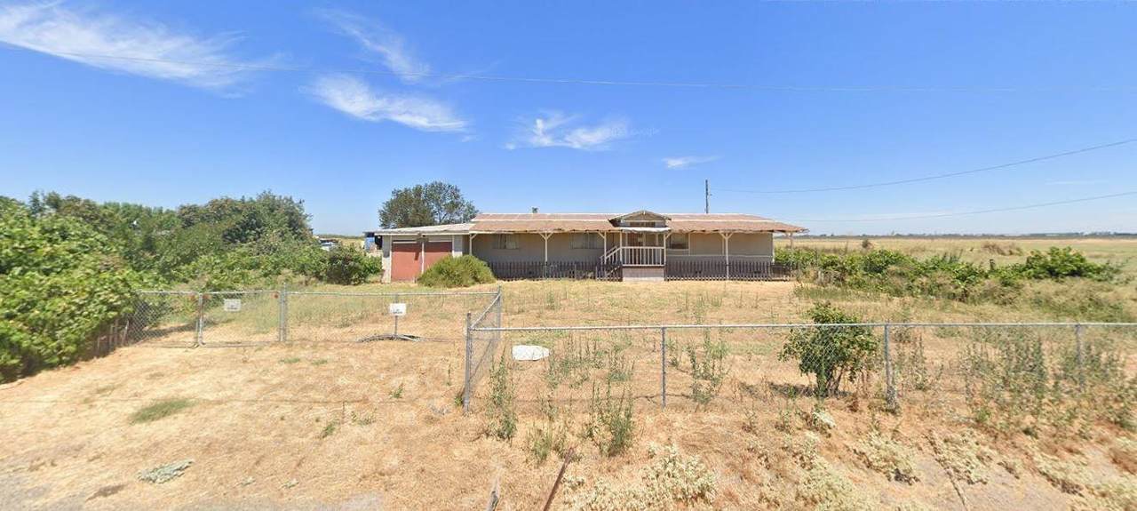 631 Dos Reis Road - Photo 1