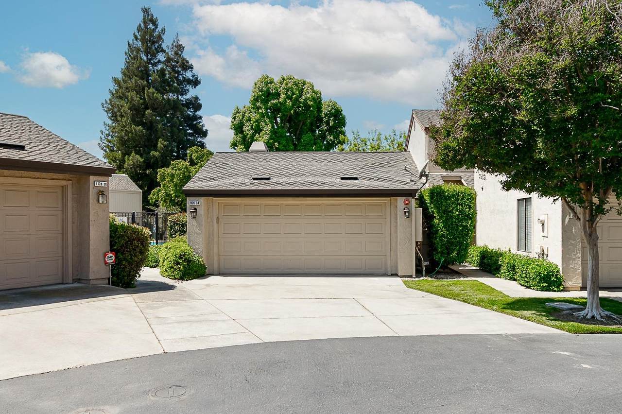 1126 Cedar Creek Dr - Photo 1