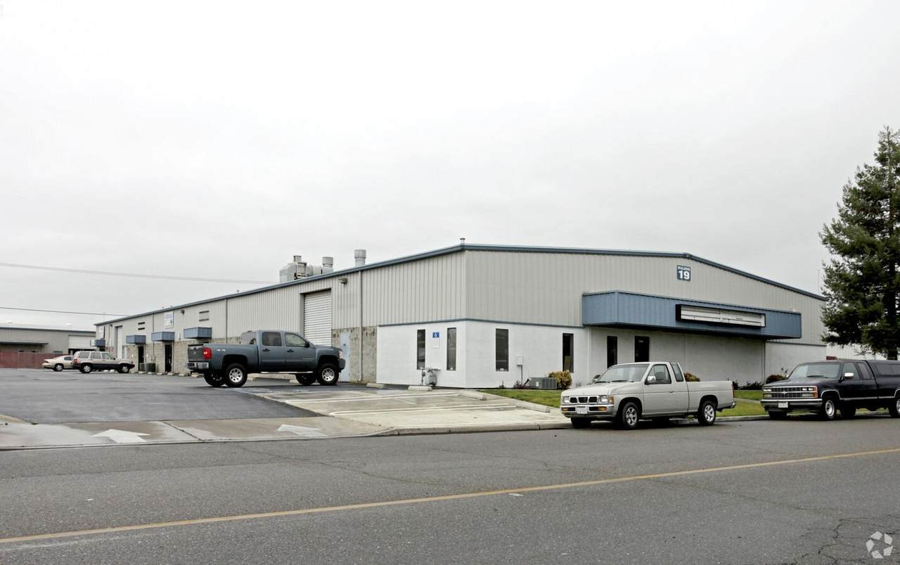 509 Galaxy Way - Photo 1