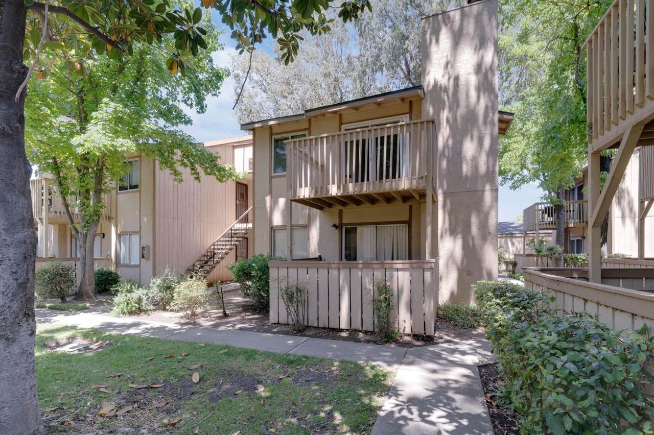 328 Northbank - Photo 1