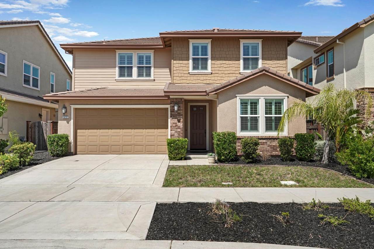 18157 Broadwell Court - Photo 1