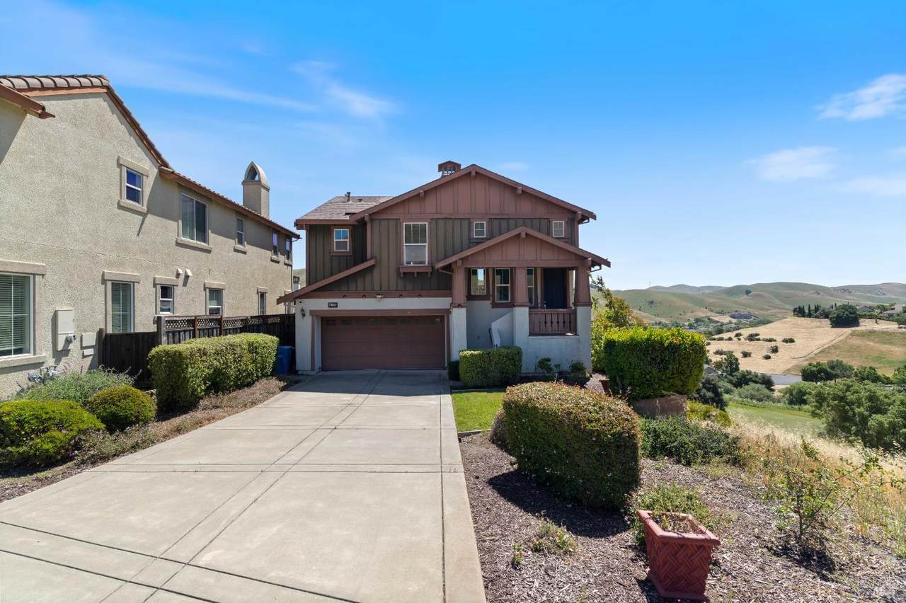 6638 Solitude Court - Photo 1