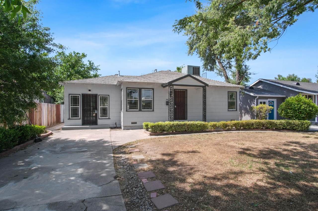 441 Maple Street - Photo 1