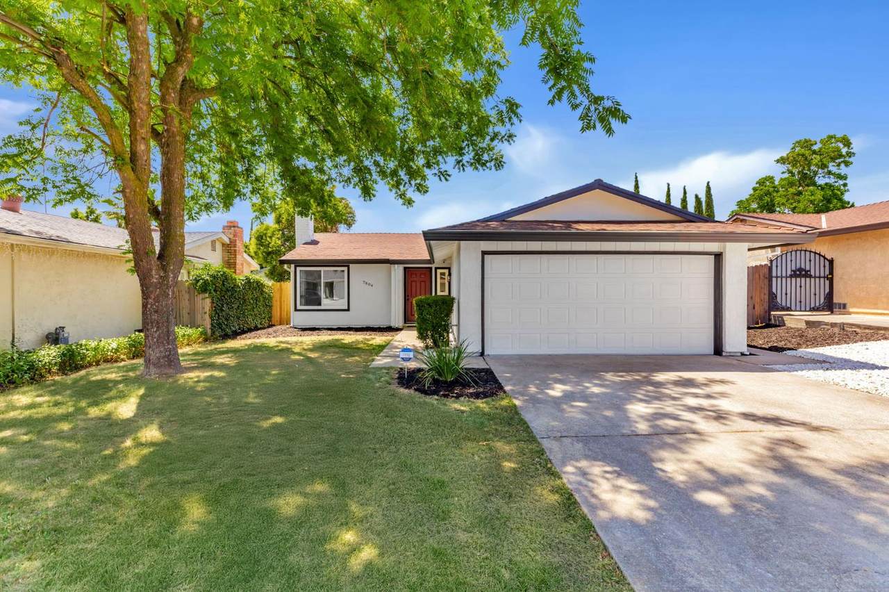 7804 Deer Creek Drive - Photo 1
