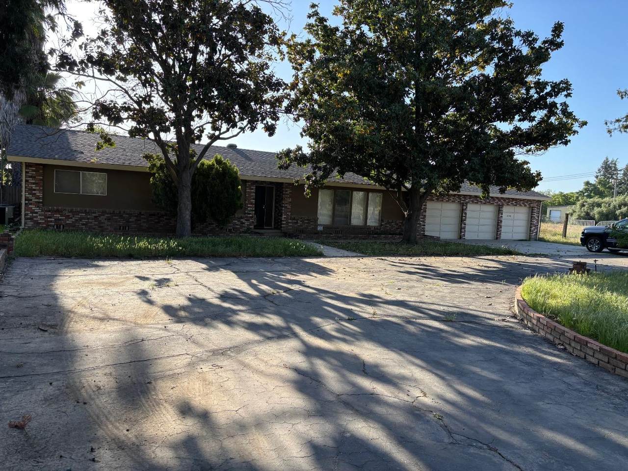 698 Wellsford Road - Photo 1
