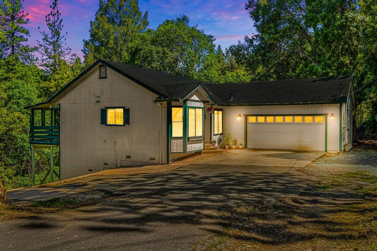 6888 Sly Park Road - Photo 1