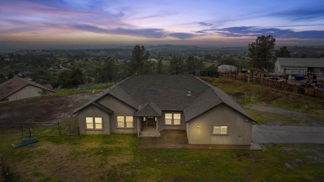 6700 Harding Road - Photo 1