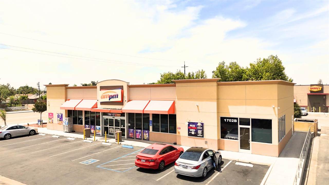 1702 Highway 46 - Photo 1
