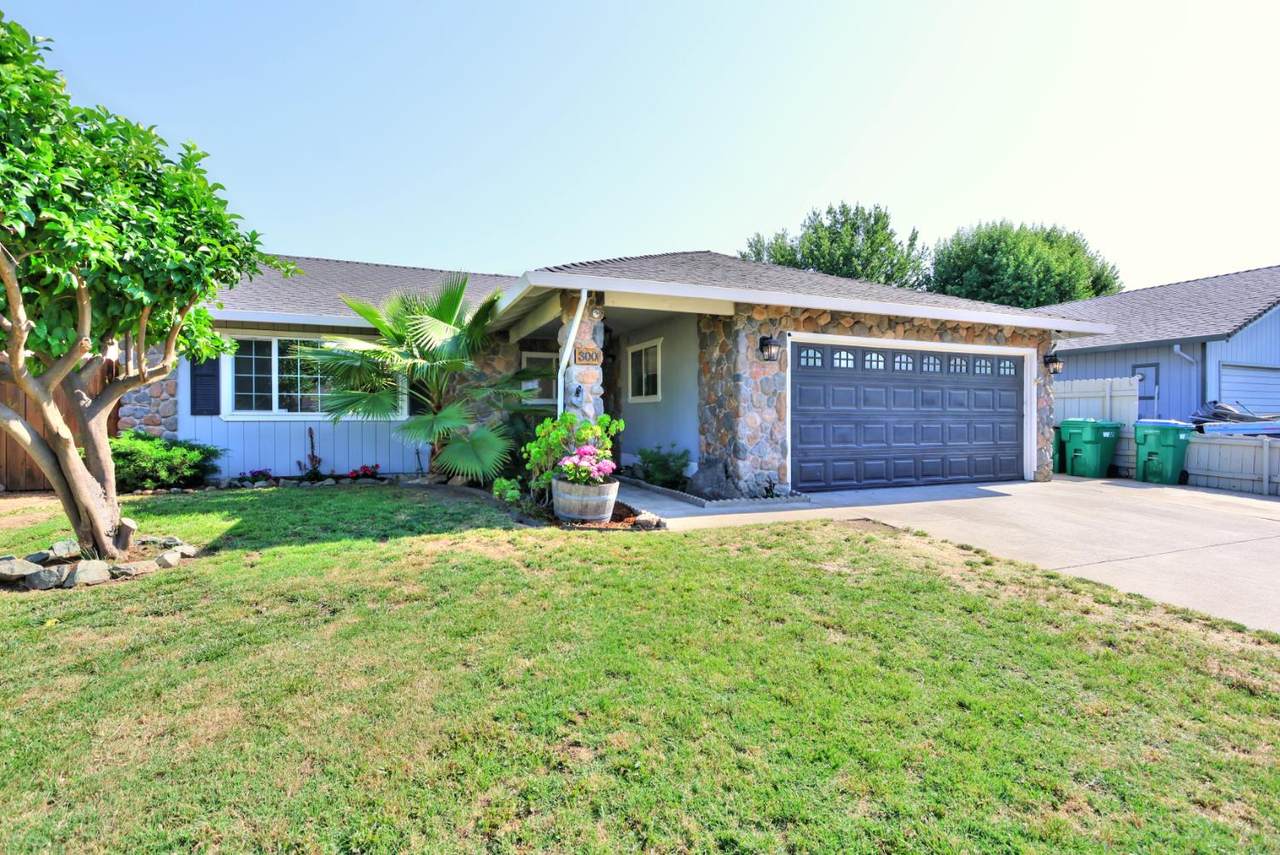 300 Stanislaus Street - Photo 1