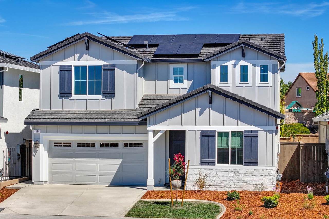 1468 Westwind Way - Photo 1