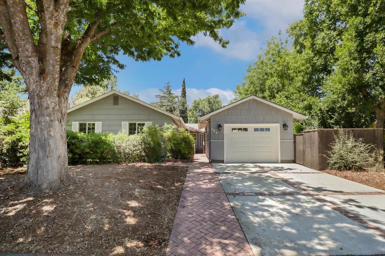 766 Mulberry Lane - Photo 1