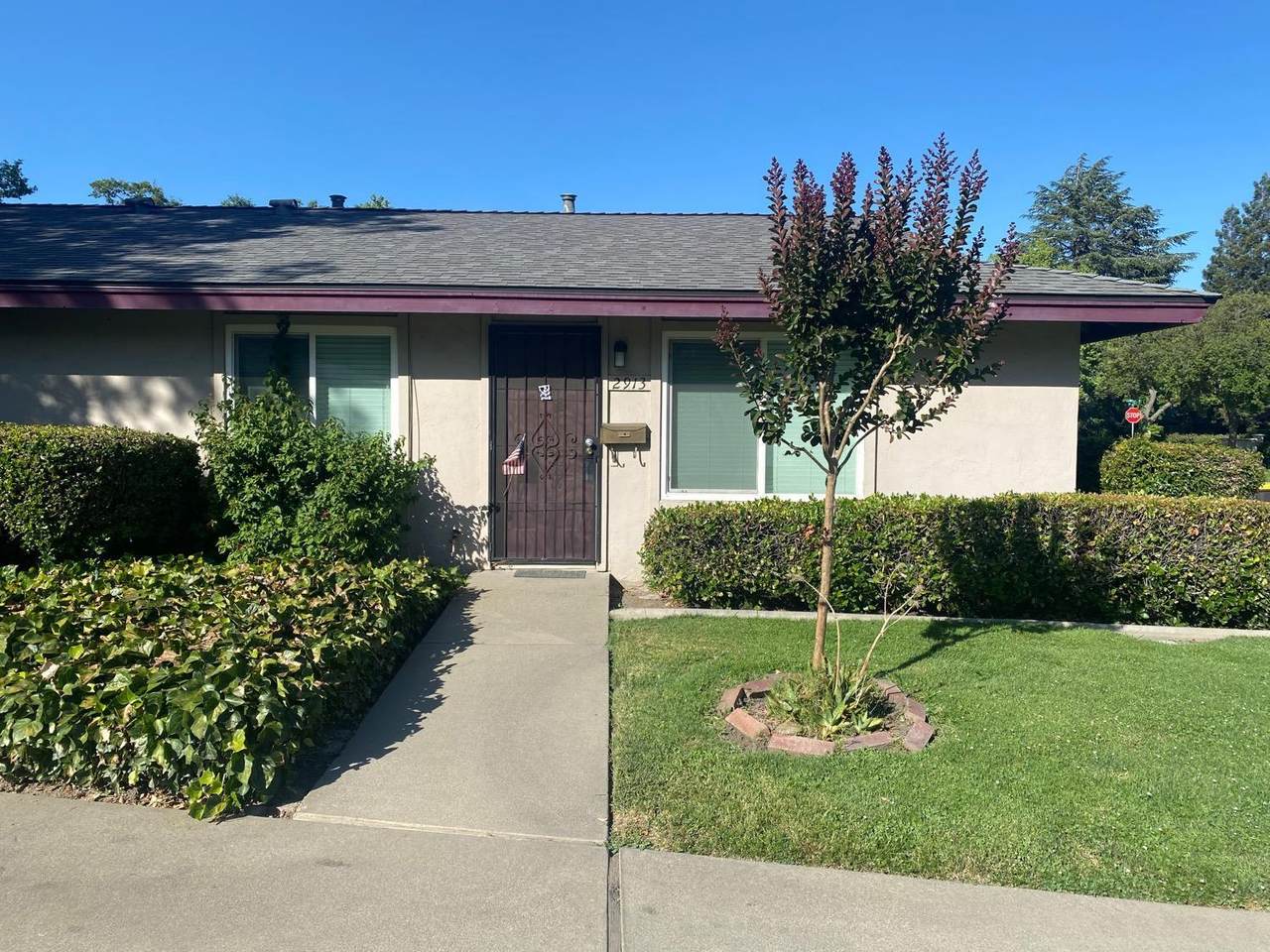 2913 Prentiss Court - Photo 1