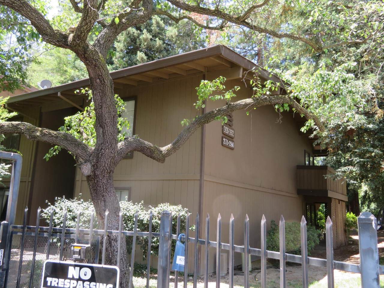 2426 Larkspur Lane - Photo 1