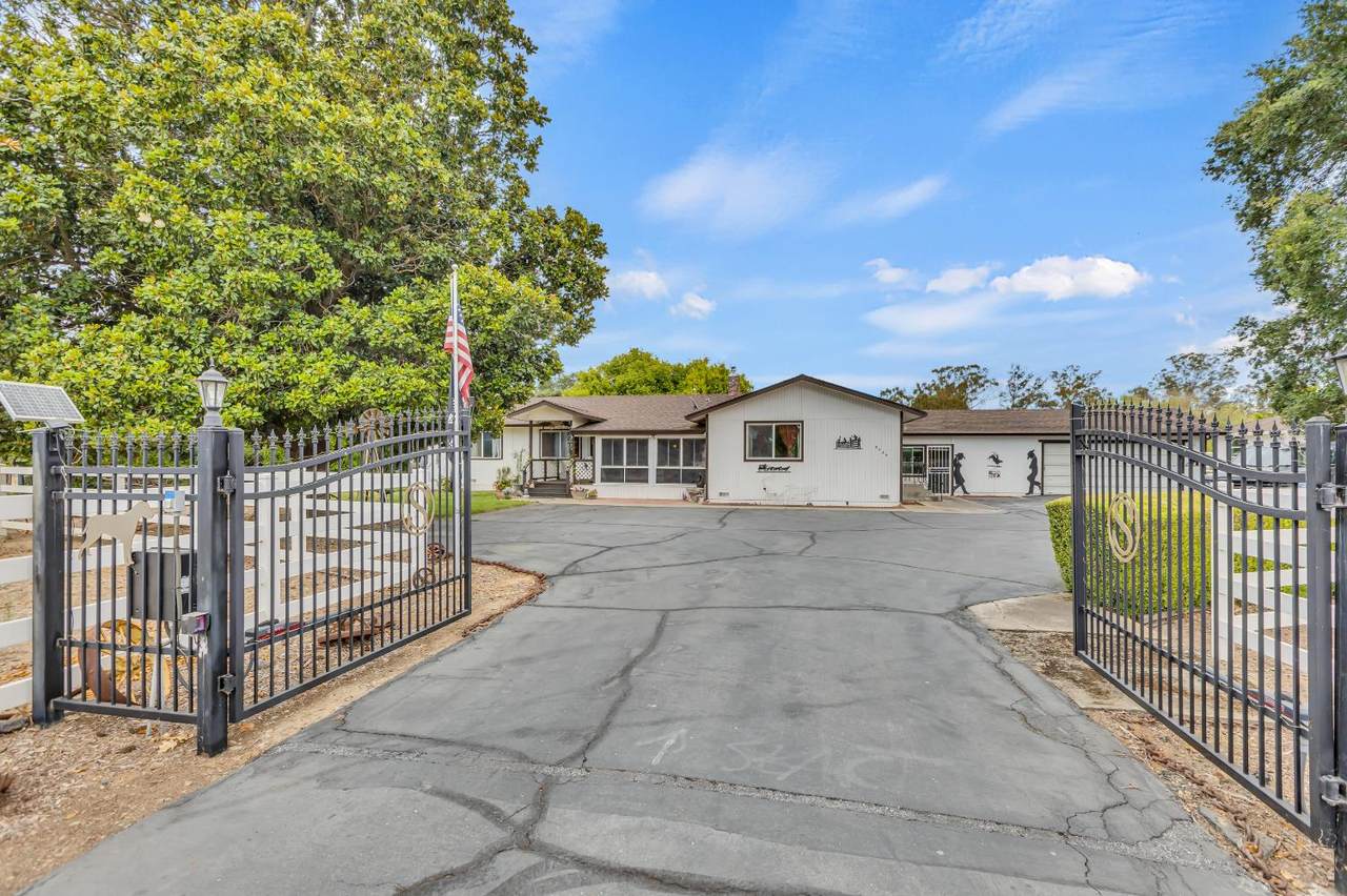 9535 Bradshaw Road - Photo 1