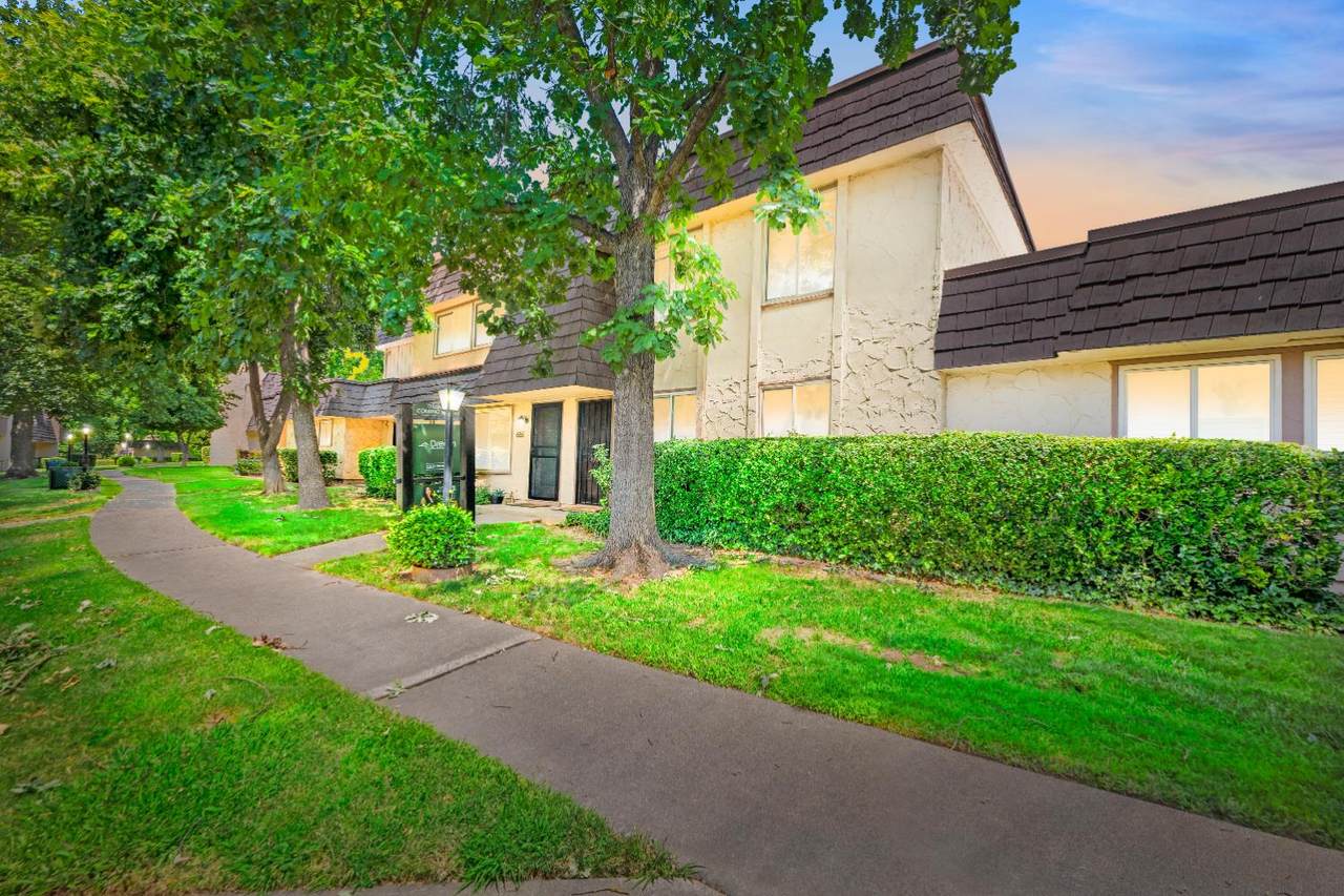 6153 Via Casitas - Photo 1