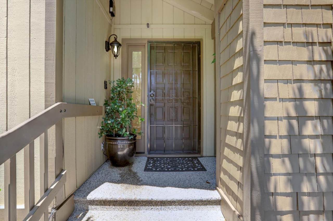 https://bt-photos.global.ssl.fastly.net/sacramento/1280_boomver_1_560888047-2.jpg