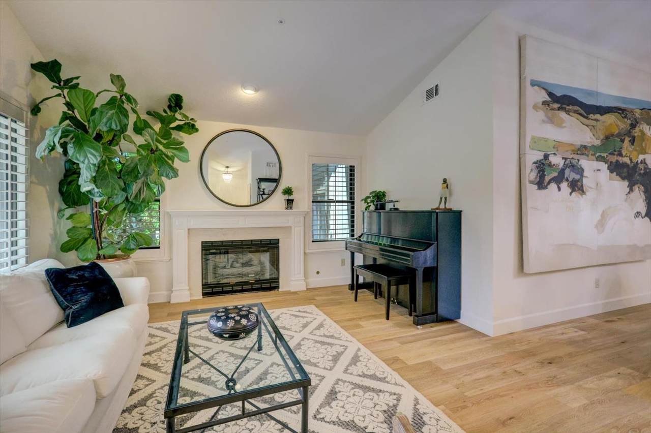 https://bt-photos.global.ssl.fastly.net/sacramento/1280_boomver_1_560888047-2.jpg