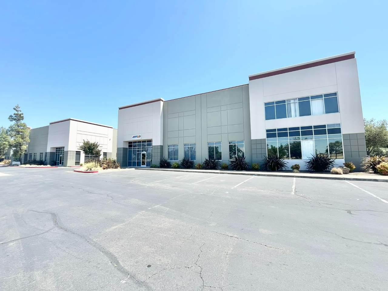 https://bt-photos.global.ssl.fastly.net/sacramento/1280_boomver_1_560888677-2.jpg