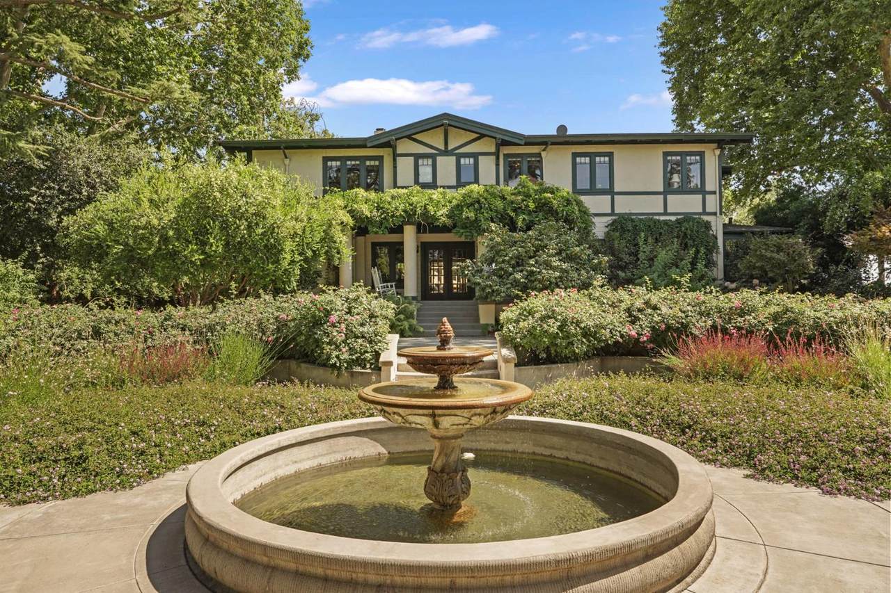 19883 Davis Road - Photo 1