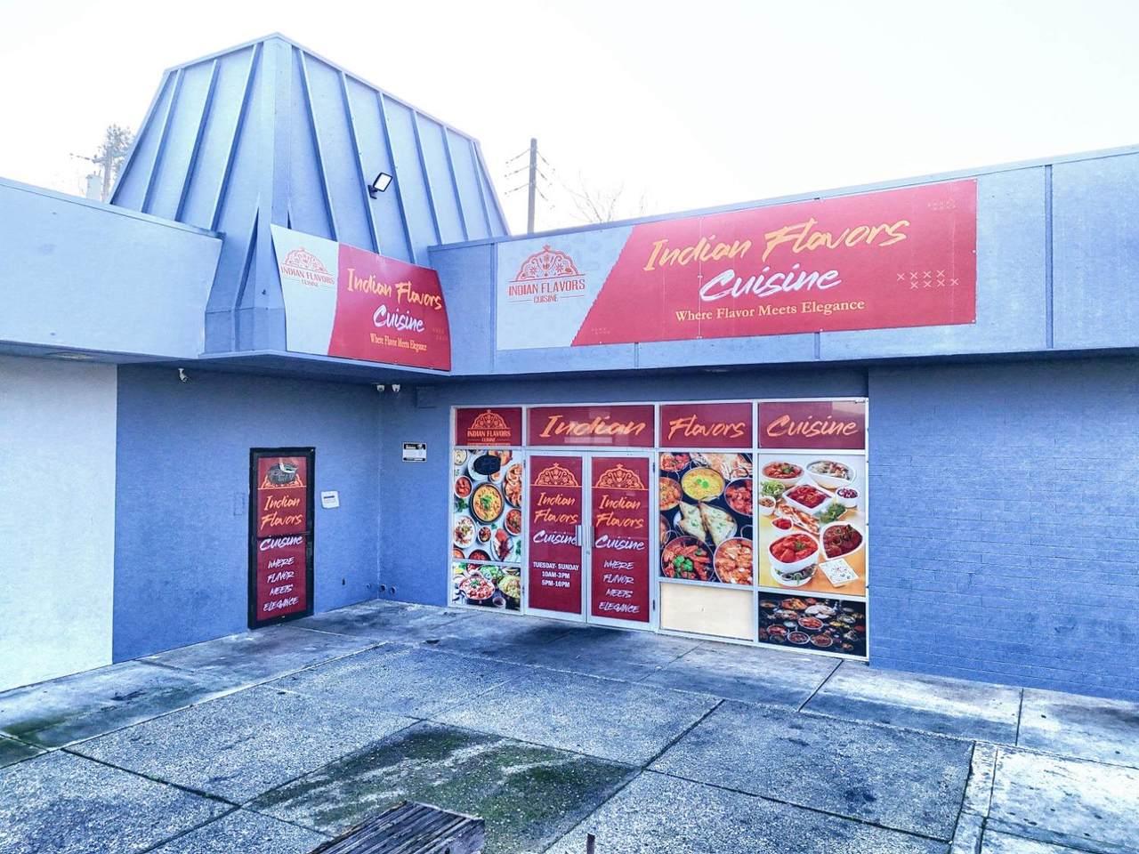 920 Cherokee Lane - Photo 1