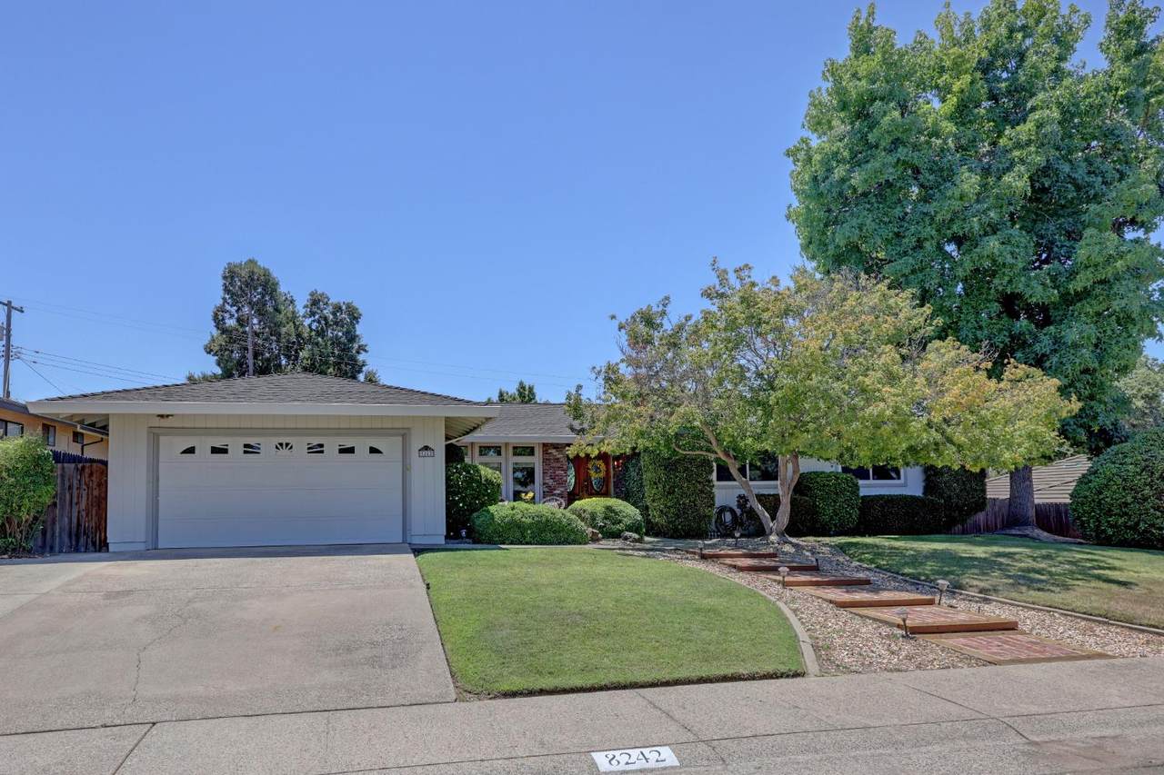 8242 Treecrest Avenue - Photo 1
