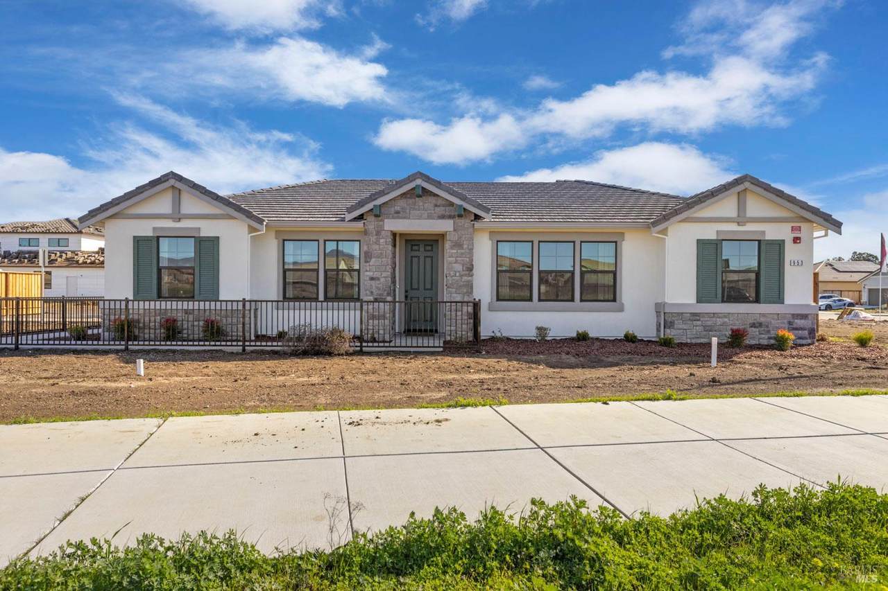 969 Carroll Way - Photo 1