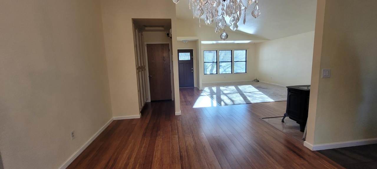 https://bt-photos.global.ssl.fastly.net/sacramento/1280_boomver_1_560899012-2.jpg
