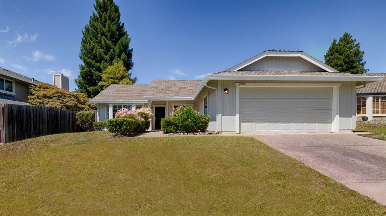 114 Rhoades Way - Photo 1