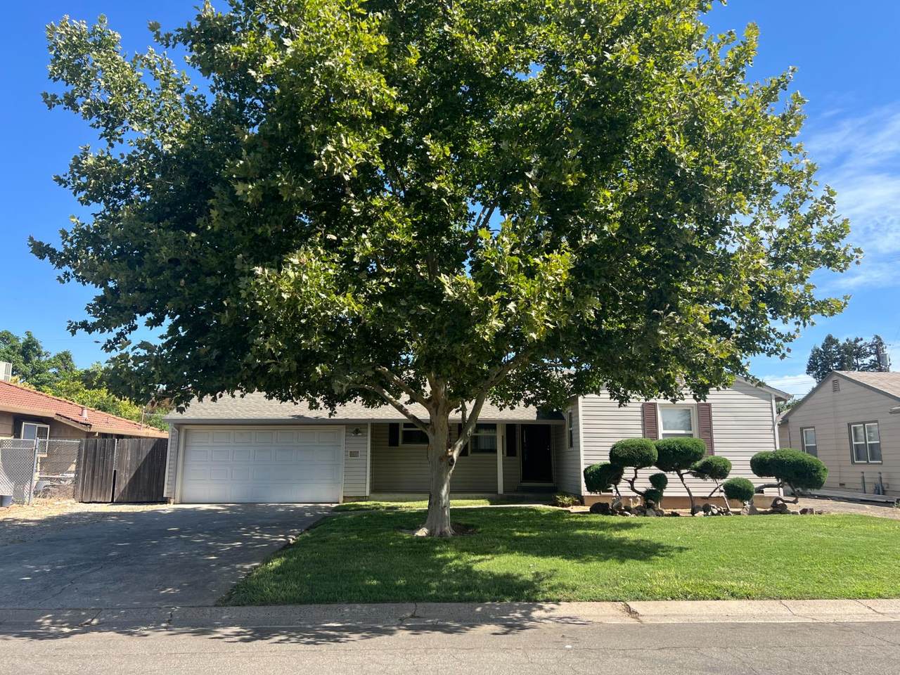2817 Clover Lane - Photo 1