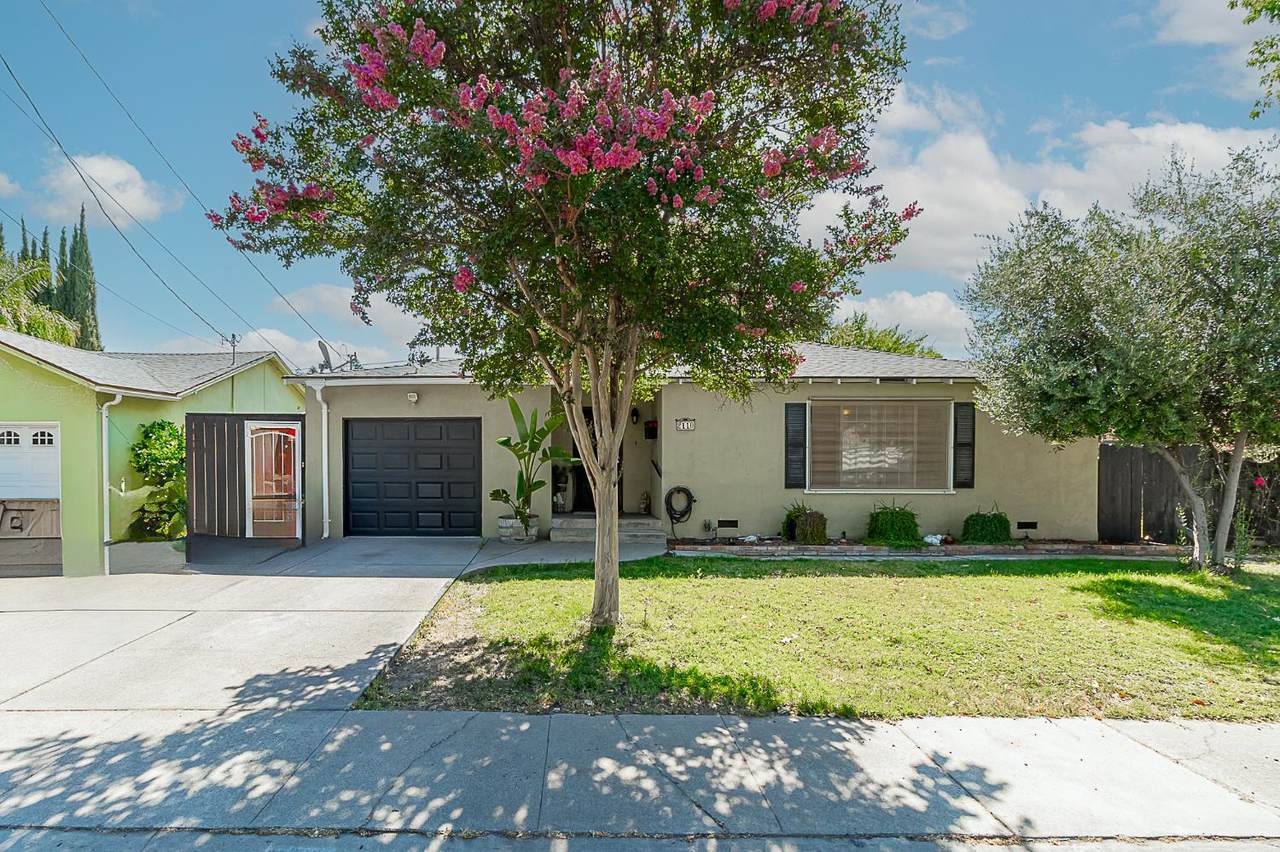 2110 Monticello Avenue - Photo 1