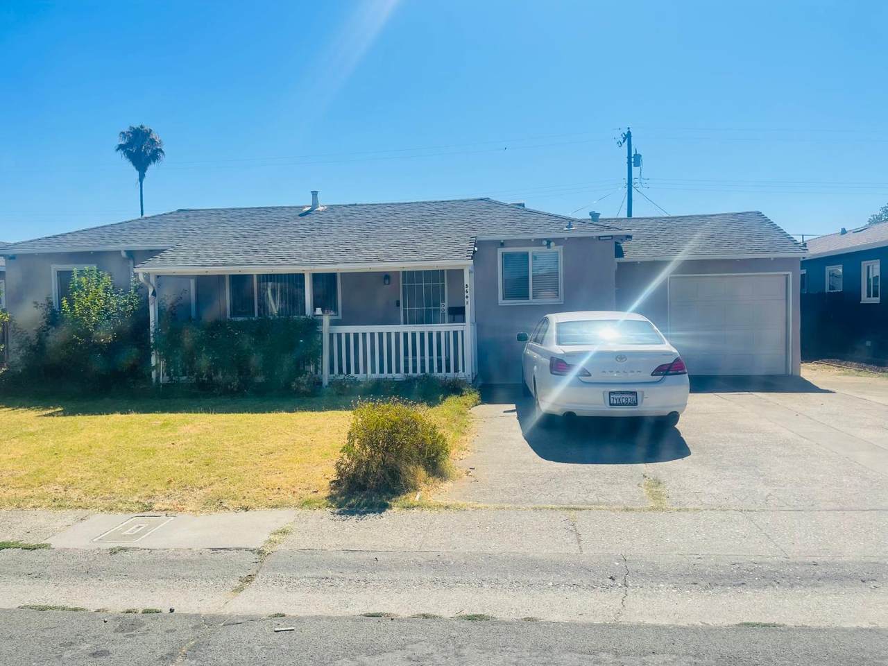 5641 62nd Street - Photo 1
