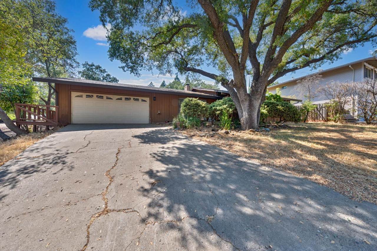 2734 Tam O Shanter Drive - Photo 1
