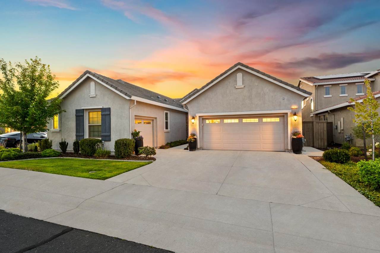 2901 Quicksilver Court - Photo 1
