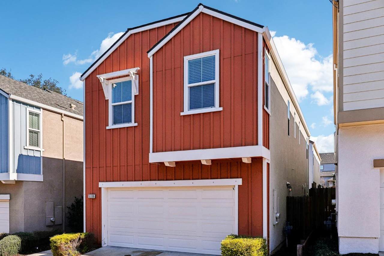 5330 Sable Wood Lane - Photo 1