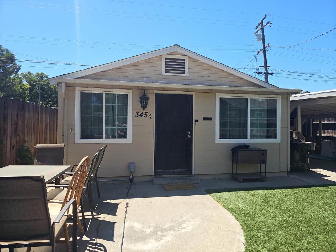 345 Semple Street - Photo 1