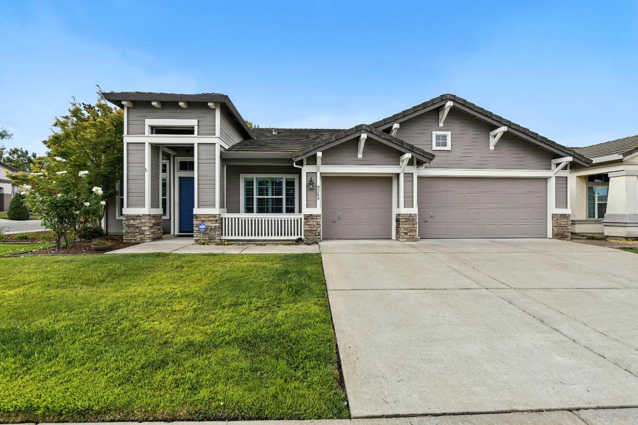 9268 Lakemont Drive - Photo 1