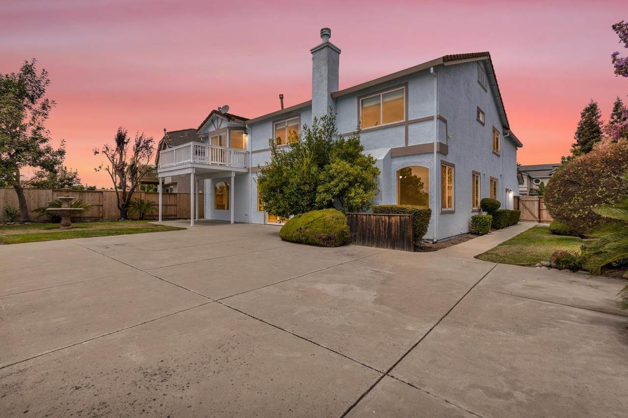 https://bt-photos.global.ssl.fastly.net/sacramento/1280_boomver_1_560900294-2.jpg